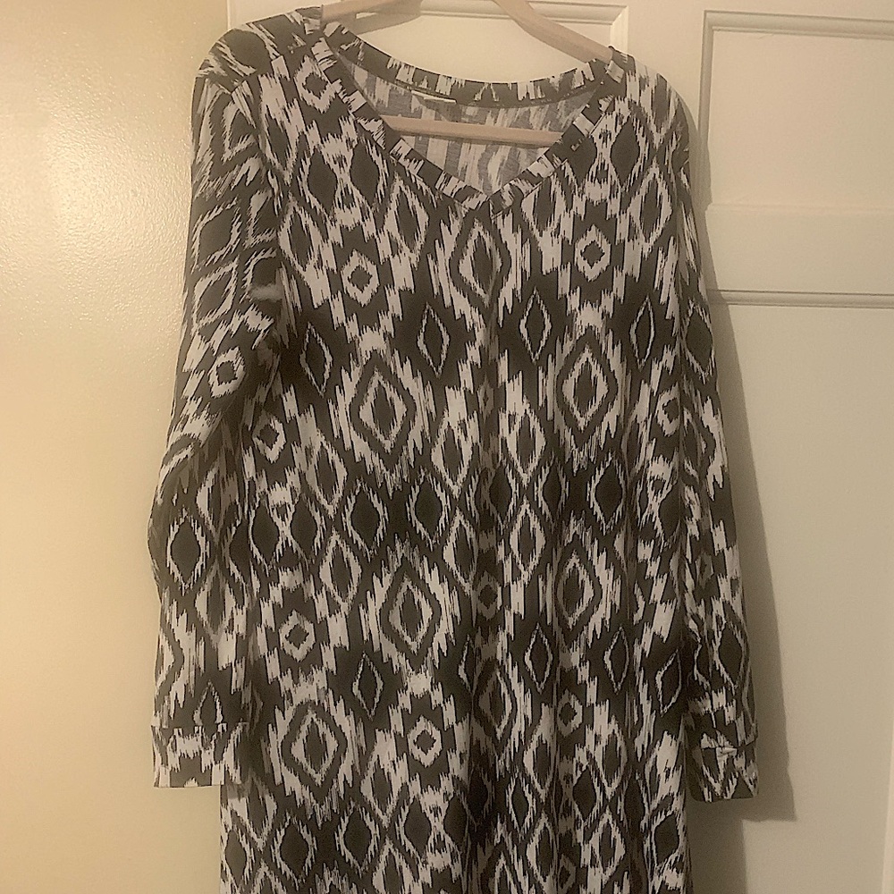 Lularoe Emily